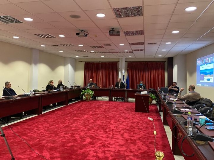 e ΕΠΙΜΕΛΗΤΗΡΙΟ ΔΣ ΑΙΘΟΥΣΑ