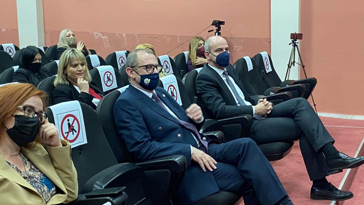 09 ΠΡΟΕΔΡΟΣ ΒΟΥΛΕΥΤΕΣ