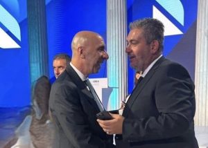 Στην τελετή απονομής των ετήσιων βραβείων του ΕΒΕΑ ο Πρόεδρος του Επιμελητηρίου Πιερίας