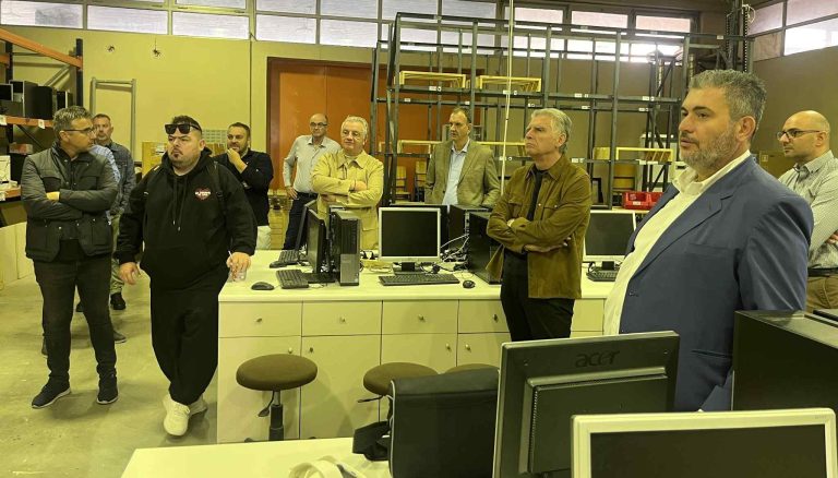 Επίσκεψη επιχειρηματιών στ