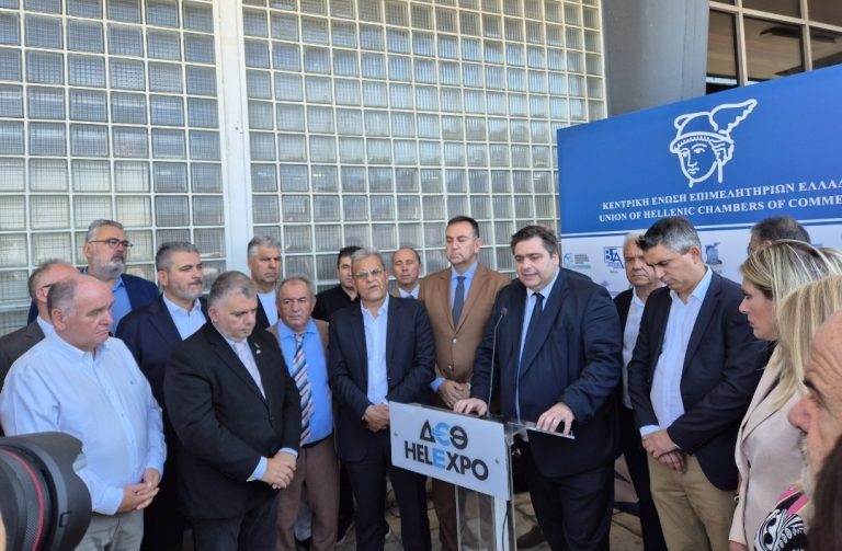 Εγκαίνια περιπτέρων  της Κ�